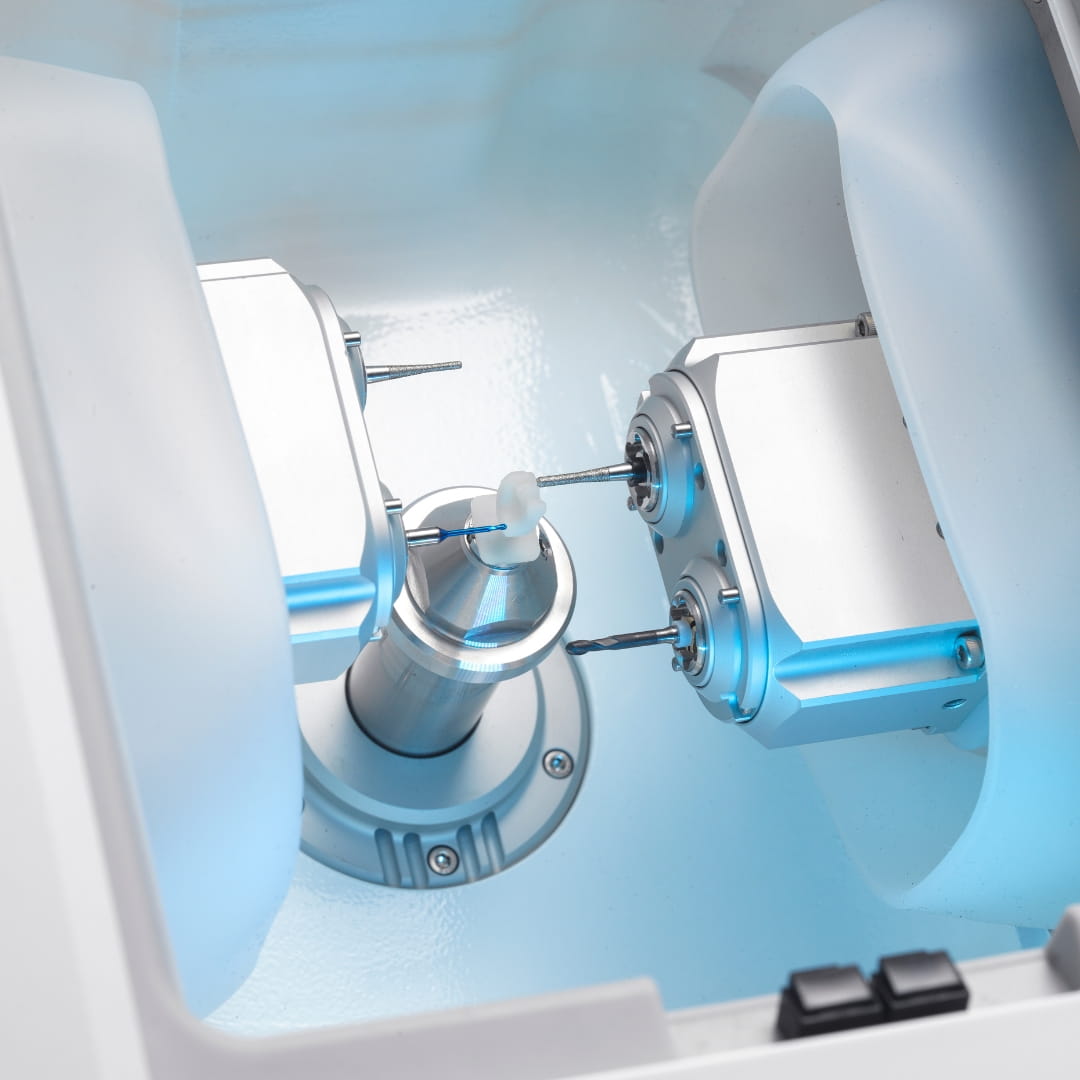 Masina de frezat chairside LILIVIS MILL